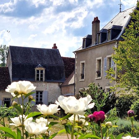 Chambre D'Hotes "Au Bord De Loire" La Marche Exteriér fotografie
